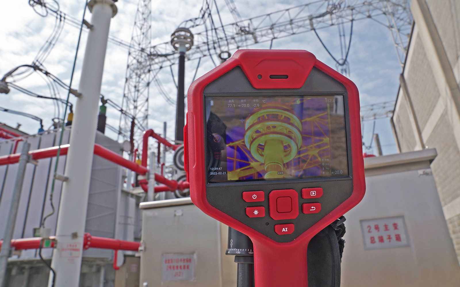 FOTRIC 340+手持热成像检测变电站 FOTRIC 340+手持热成像检测变电站